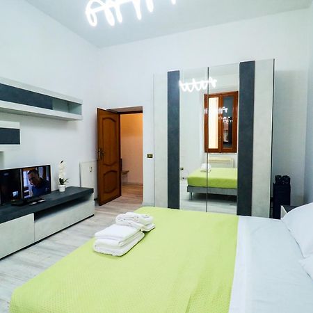 Casa Angelina - Appartamento Zona Sangiovanni Rome Bagian luar foto