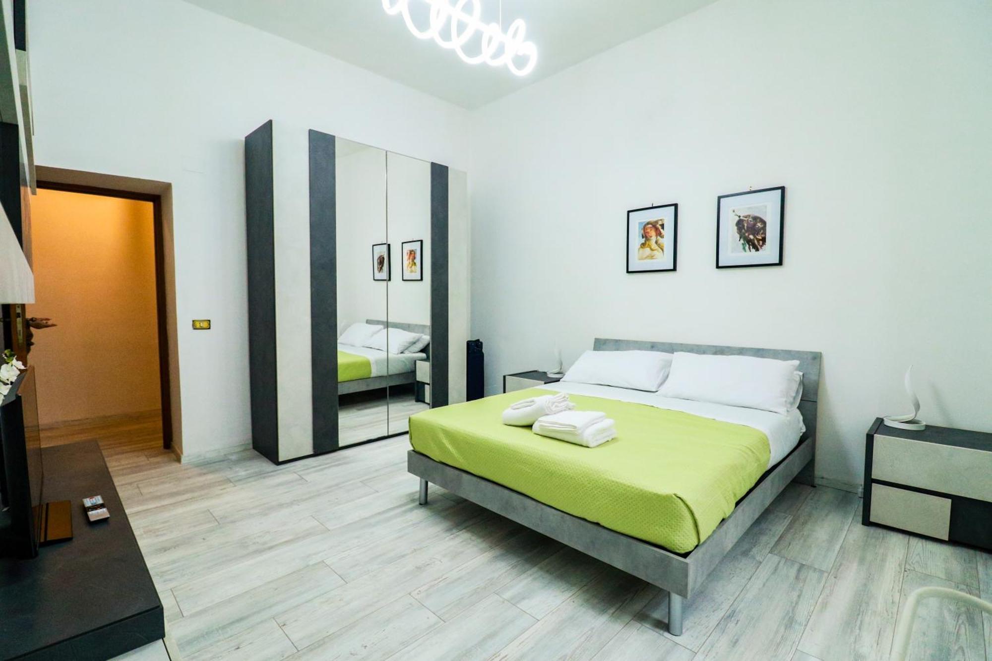 Casa Angelina - Appartamento Zona Sangiovanni Rome Bagian luar foto